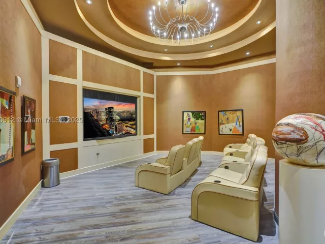 3-bedroom condo for sale in Hollywood - 3101 S Ocean Dr 3506 - MondialRealty