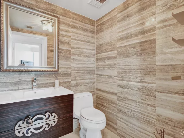 3-bedroom condo for sale in Hollywood - 3101 S Ocean Dr 3506 - MondialRealty