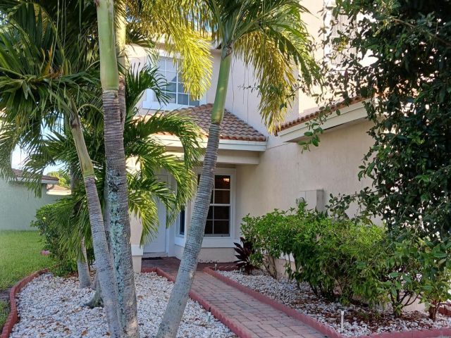 Home for rent at 738 Perdido Heights - photo 6374268