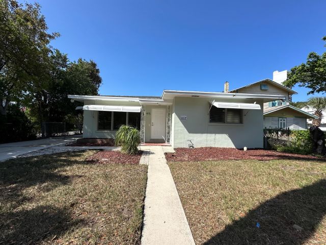 Home for rent at 415 49th Street - photo 6592607