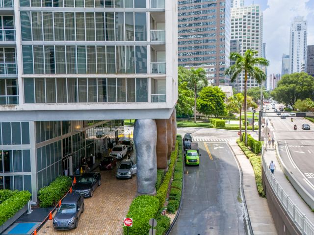 Apartment for sale  Unit #2506 - photo 6370880