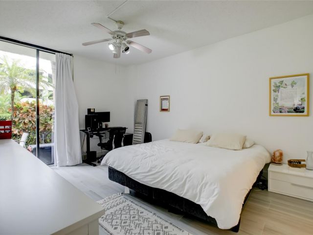 Apartment for sale  Unit #114 - photo 7440800