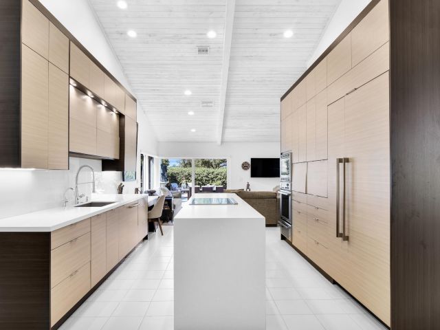 Home for sale at 4500 Bocaire Blvd Boulevard - photo 6370309