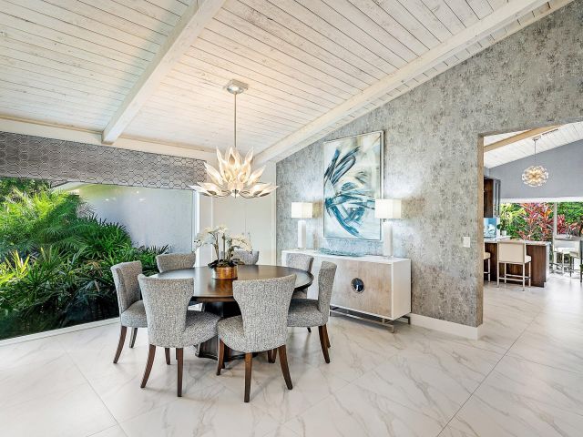 Home for sale at 4500 Bocaire Blvd Boulevard - photo 6370320