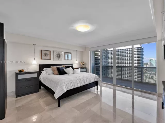 3-bedroom condo for rent in Hallandale Beach - 1830 S Ocean Dr 3801 - MondialRealty