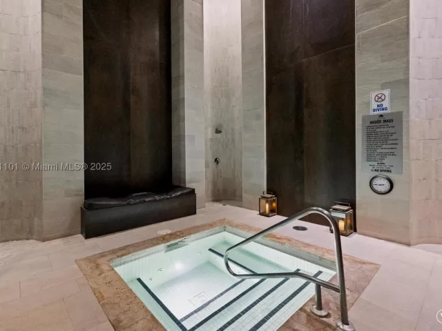 3-bedroom condo for rent in Hallandale Beach - 1830 S Ocean Dr 3801 - MondialRealty