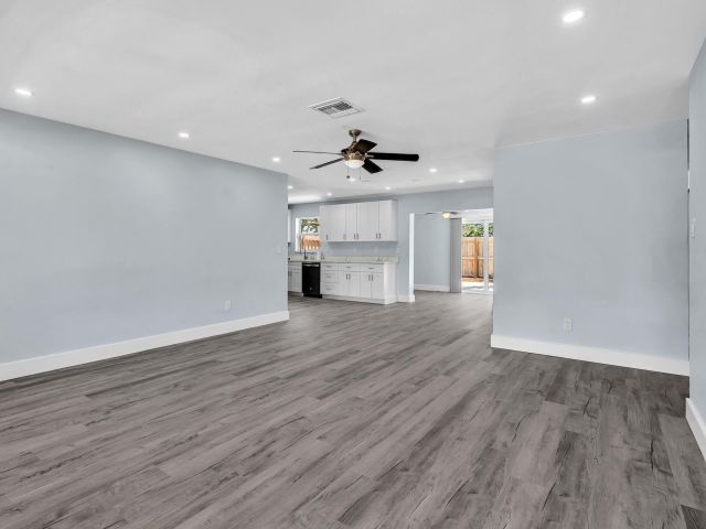 Home for sale at 2920 NE 8th Terrace - photo 6381936