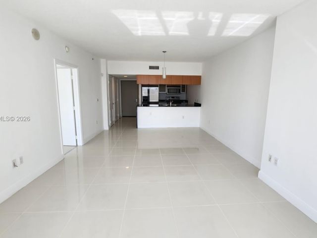 1-bedroom condo for sale in Miami - 1750 N Bayshore Dr 2010 - MondialRealty