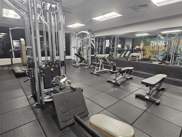 1-bedroom condo for sale in Miami - 1750 N Bayshore Dr 2010 - MondialRealty