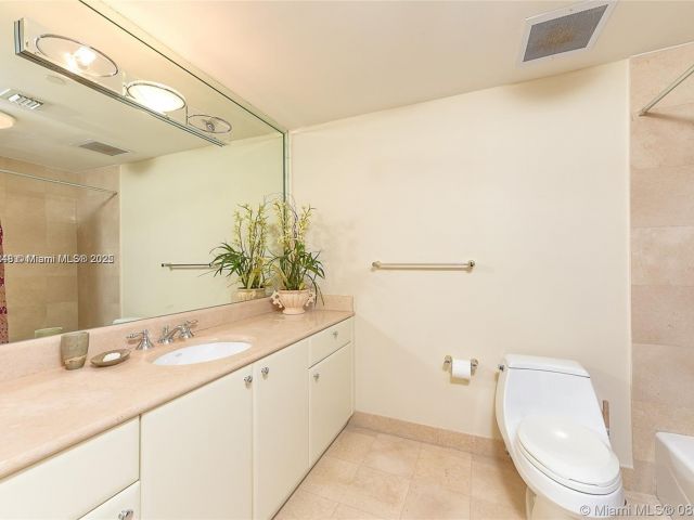 Apartment for rent  Unit #9E - photo 6385554