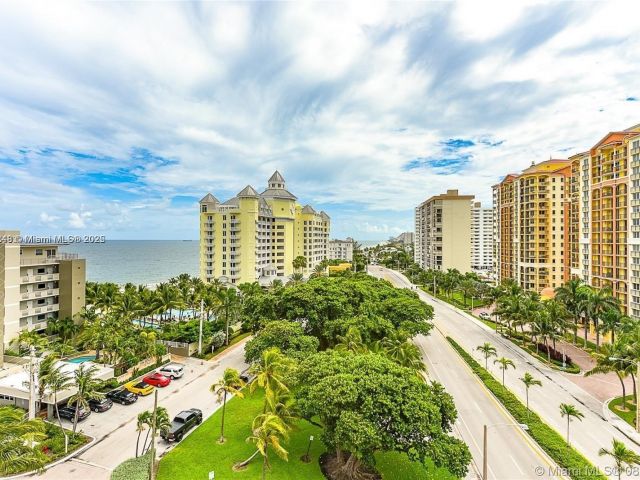 Apartment for rent  Unit #9E - photo 6385561