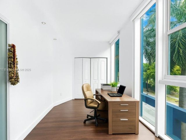 Apartment for sale  Unit #306 - photo 7444186