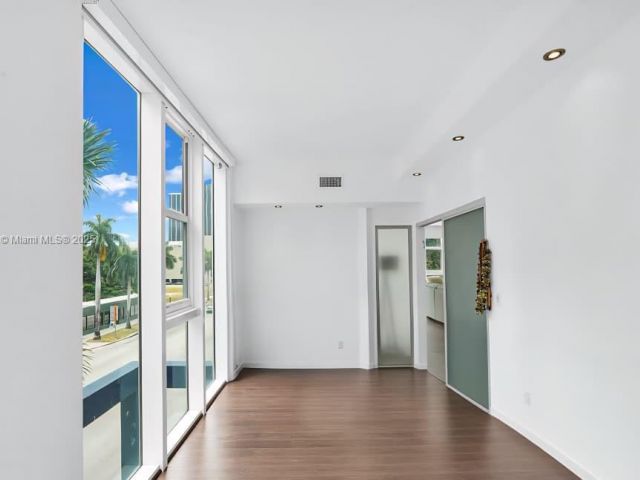 Apartment for sale  Unit #306 - photo 7444187