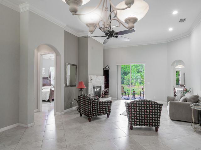 Home for sale at 3968 W Hamilton - photo 6446389