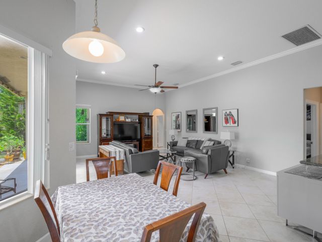 Home for sale at 3968 W Hamilton - photo 6446395