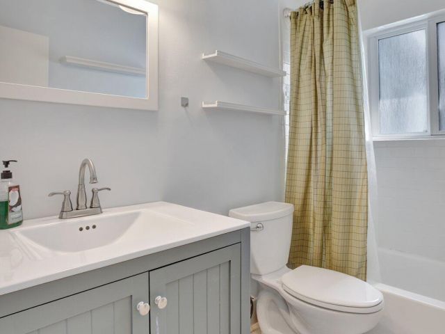 Home for rent at 3241 SW 19 Street - photo 6374711