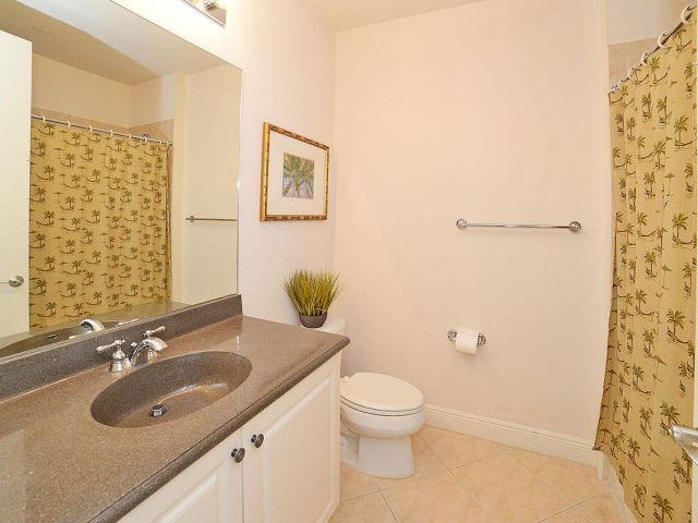Home for rent at 5510 NE Trieste Terrace - photo 6378233