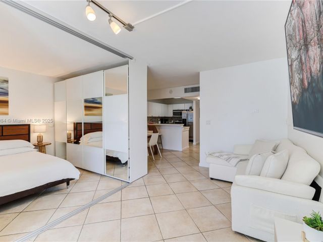 Apartment for sale  Unit #523 - photo 6378824