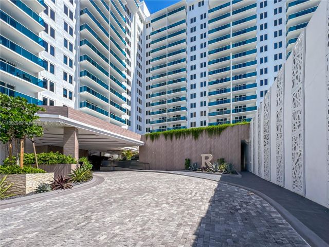 Apartment for sale  Unit #523 - photo 6378839