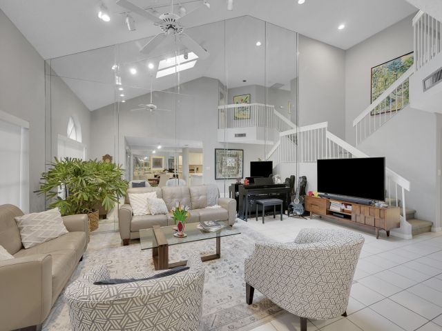 Home for rent at 17094 Boca Club Boulevard 4 - photo 6391619