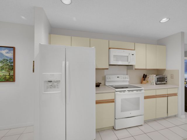 Home for rent at 17094 Boca Club Boulevard 4 - photo 6391623