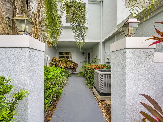 Home for rent at 17094 Boca Club Boulevard 4 - photo 6391629