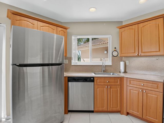 Home for sale at 6290 Sweet Maple Lane - photo 6391511