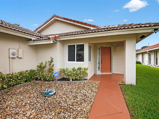 Home for sale at 6290 Sweet Maple Lane - photo 6391519