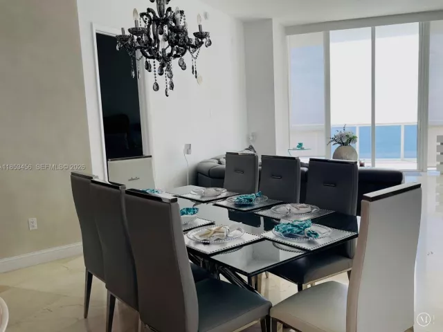 3-bedroom condo for rent in Sunny Isles Beach - 16001 COLLINS AVE 4107 - MondialRealty
