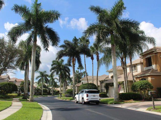 Home for rent at 10836 Grande Boulevard - photo 6390762