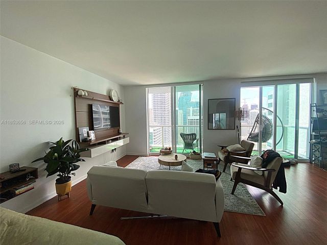 condo for sale in Miami - 244 Biscayne Blvd 3707 - MondialRealty