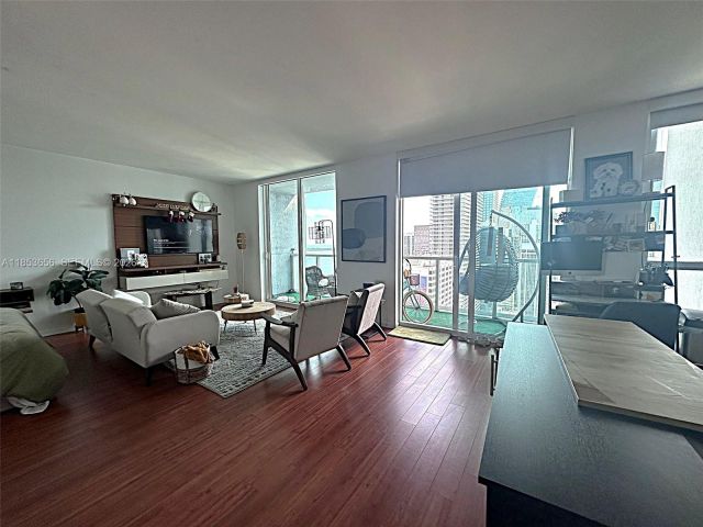 condo for sale in Miami - 244 Biscayne Blvd 3707 - MondialRealty