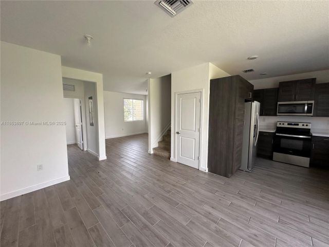 3-bedroom home for rent in Homestead - 1092 SE 23rd Ave 1092 - MondialRealty