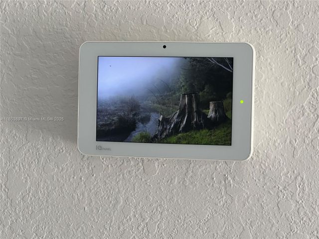 3-bedroom home for rent in Homestead - 1092 SE 23rd Ave 1092 - MondialRealty