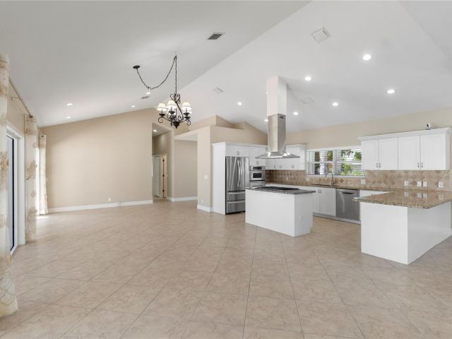 Home for sale at 698 NW 12th Road - photo 6391421