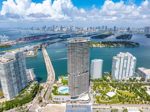 2-bedroom condo for sale in Miami Beach - 500 alton rd 3604 - MondialRealty