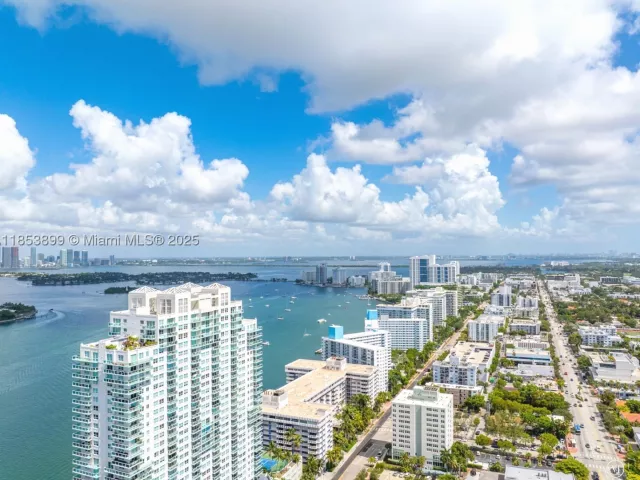 2-bedroom condo for sale in Miami Beach - 500 alton rd 3604 - MondialRealty