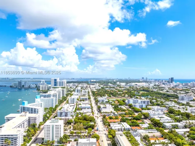 2-bedroom condo for sale in Miami Beach - 500 alton rd 3604 - MondialRealty