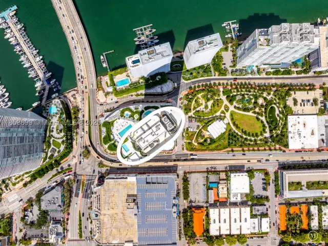 2-bedroom condo for sale in Miami Beach - 500 alton rd 3604 - MondialRealty