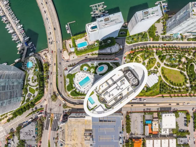 2-bedroom condo for sale in Miami Beach - 500 alton rd 3604 - MondialRealty