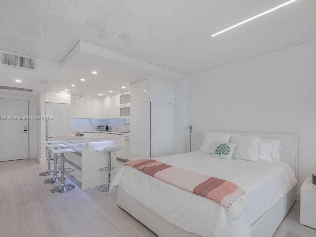 Apartment for sale  Unit #811 - photo 6384488