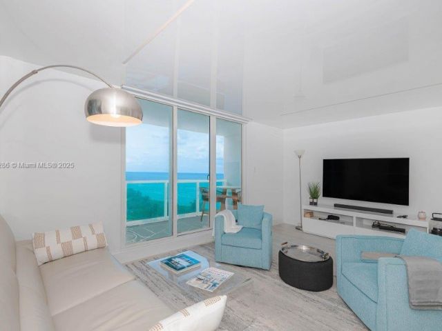 Apartment for sale  Unit #811 - photo 6384492