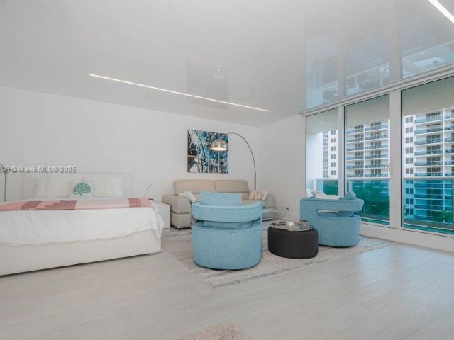 Apartment for sale  Unit #811 - photo 6384494