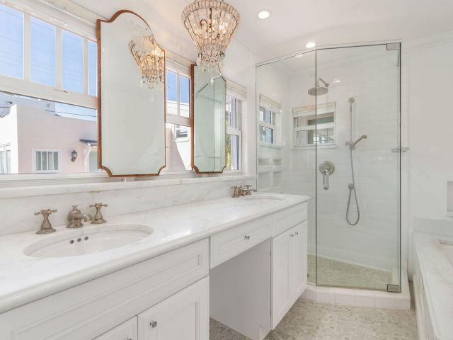 Home for rent at 222 Greenwood Drive - photo 6392713