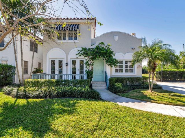 Home for rent at 222 Greenwood Drive - photo 6392727