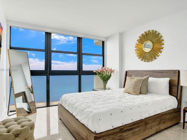 Apartment for sale  Unit #1605 - photo 6415689