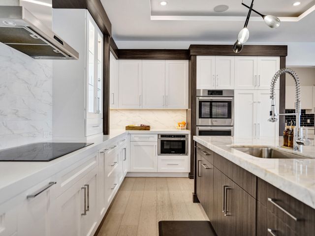 Home for sale at 770 Joe Lee Circle - photo 6436395