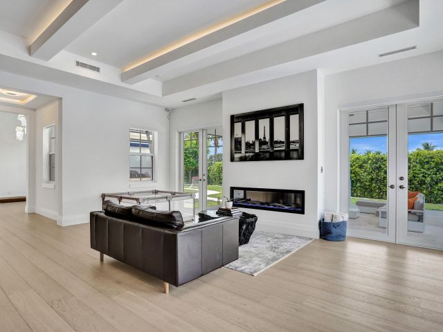 Home for sale at 770 Joe Lee Circle - photo 6436399