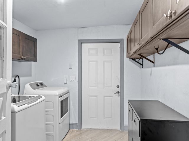 Home for sale at 741 W 10th Street - photo 6384628