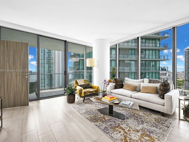 Apartment for sale  Unit #2201 - photo 6385425